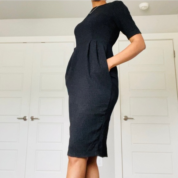 ❌🛑SOLD🛑❌on ♈️🖤🔥HOST PICK🔥🖤Asos Black textured Bodycon Dress - Picture 3 of 4
